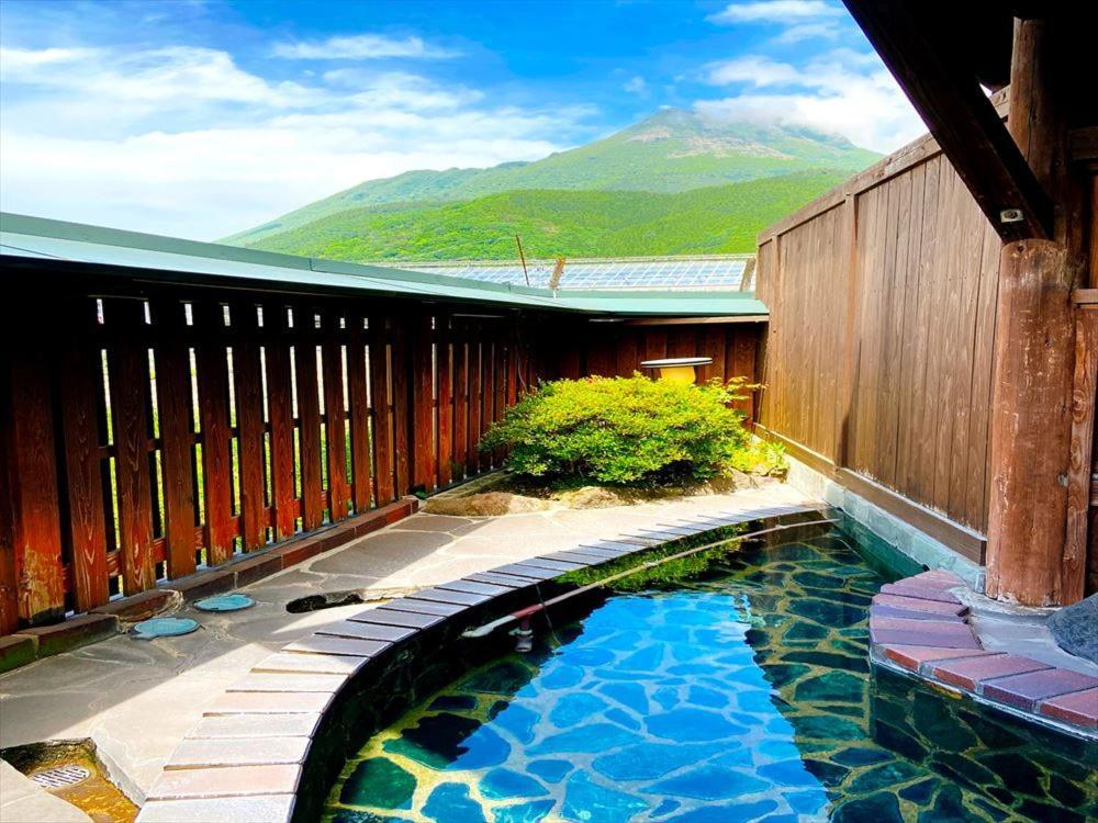 Ryokan Hikarinoie Yufu Extérieur photo