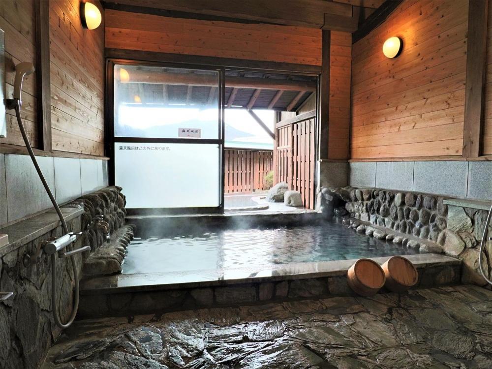 Ryokan Hikarinoie Yufu Extérieur photo
